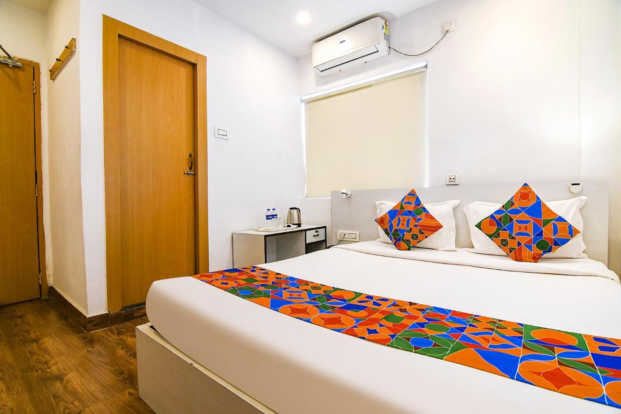 Fabhotel Globe Express - Nr Ruby Hospital Колката Екстер'єр фото