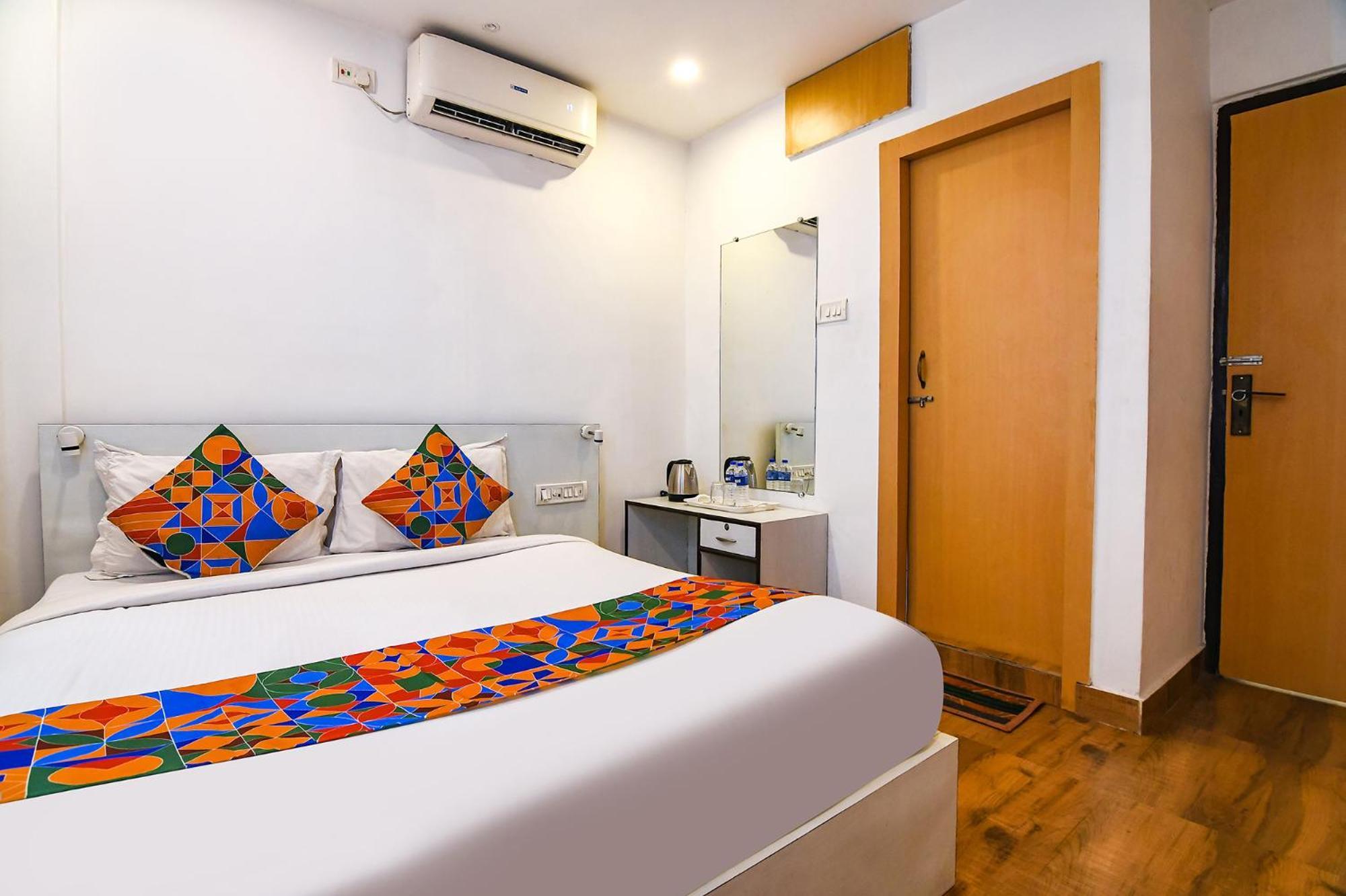 Fabhotel Globe Express - Nr Ruby Hospital Колката Екстер'єр фото