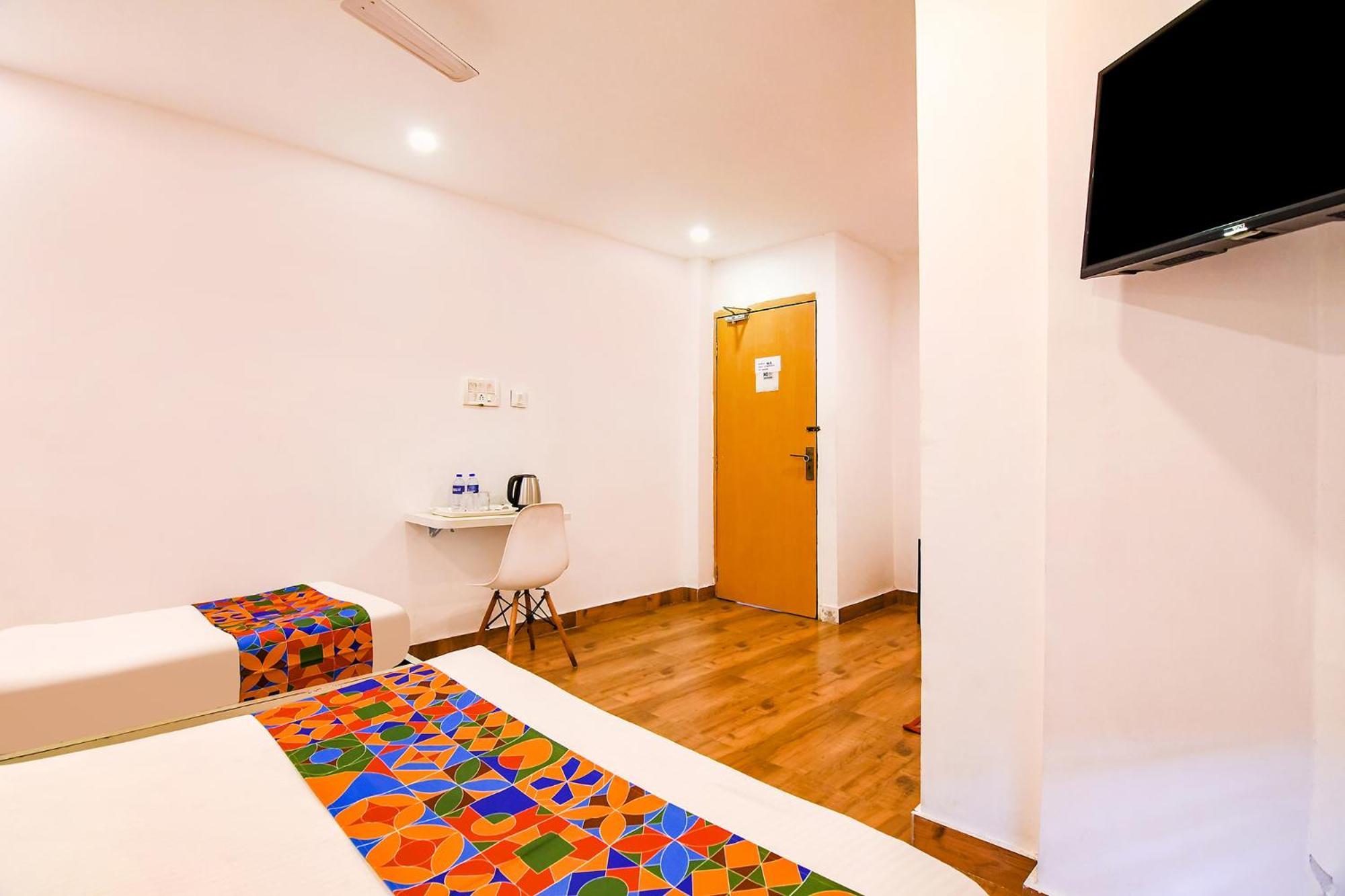 Fabhotel Globe Express - Nr Ruby Hospital Колката Екстер'єр фото