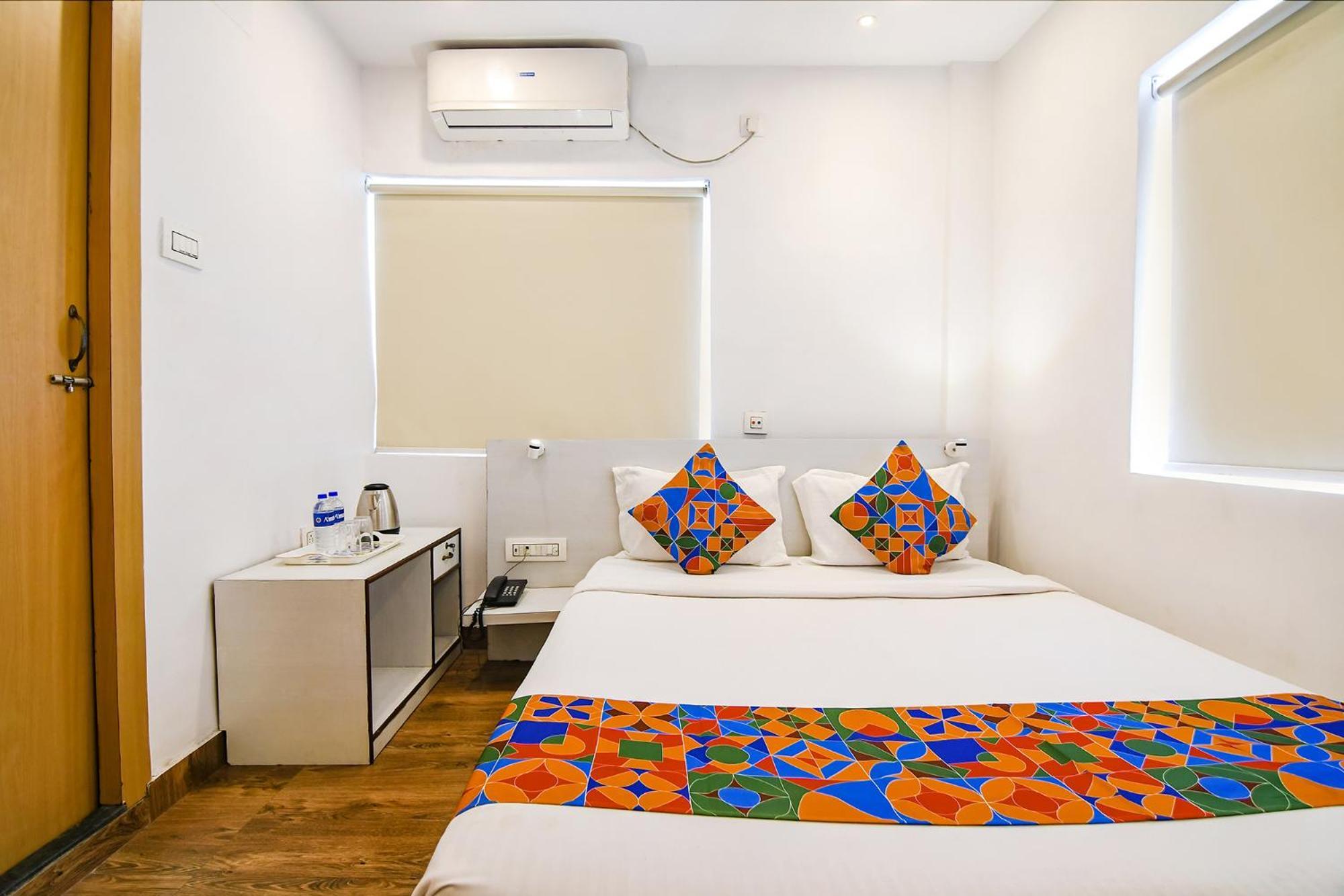 Fabhotel Globe Express - Nr Ruby Hospital Колката Екстер'єр фото